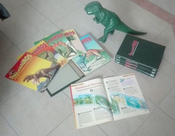 dinos 2 (1).jpg