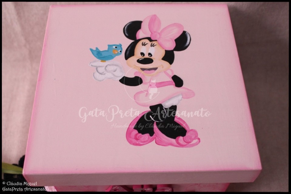 Caixa recordações de bebé Singing Minnie3.JPG