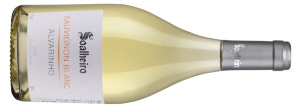 Soalheiro-Sauvignon-Blanc-Alvarinho-2023-compress-