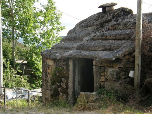857 b forno-comunal-ameijoeira.jpg