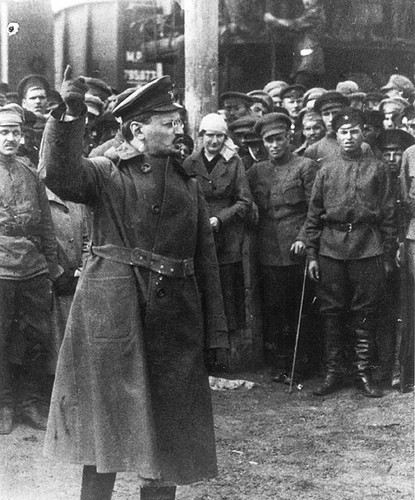 trotsky.JPG