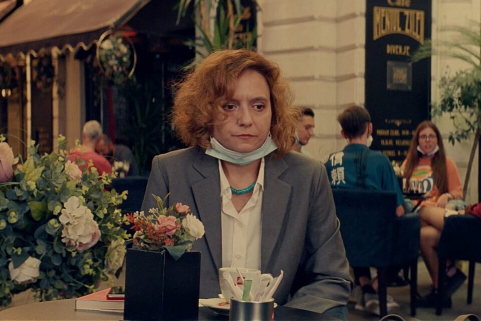 sfondo-bad-luck-banging-or-loony-porn-1-1152x768.j