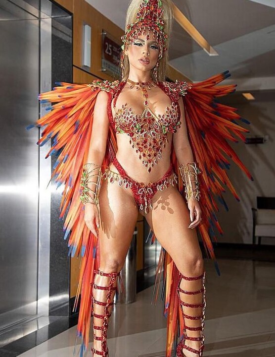 Lexa 4 (Carnaval Rio 2022).jpg