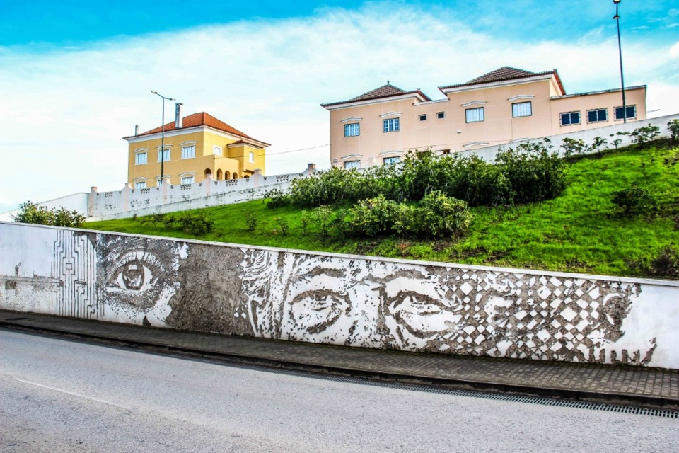 Vhils Barreiro 7.jpg