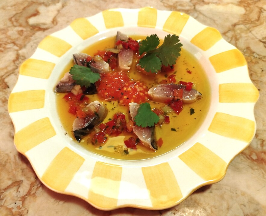 cavala com tomate.jpg