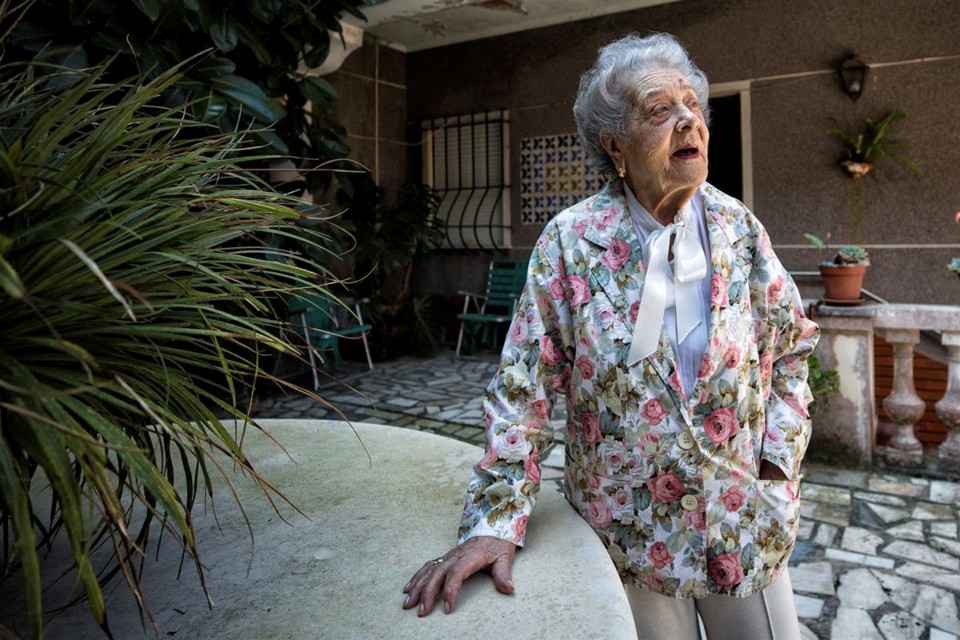 Autarcas02 Alda Victor.jpg