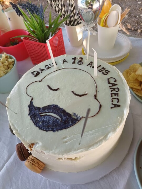 Não me canso disto aniversário1.jpg