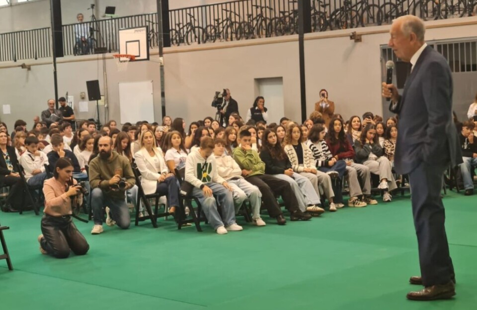 Não me canso disto mini.jpg