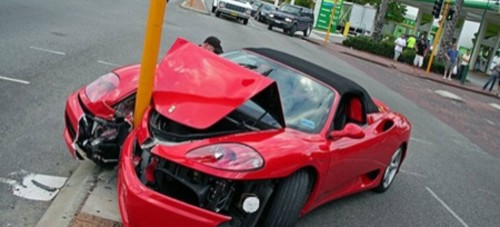 Ferrari batido.jpg