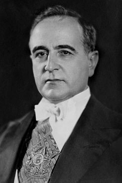 Getulio_Vargas_(1930) in wikipedia.jpg Getulio_Vargas_(1930) in wikipedia.jpg