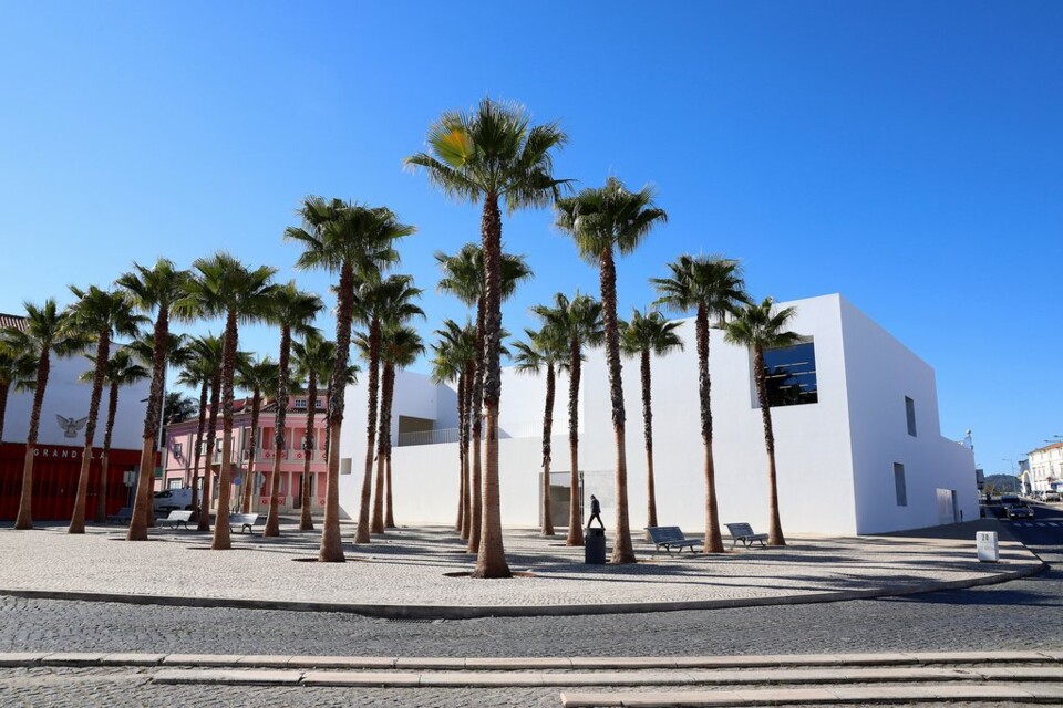 Biblioteca e Arquivo do Municipio.jpg