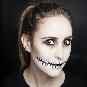 20_maquillaje_halloween_boca_cosida_featured.jpg
