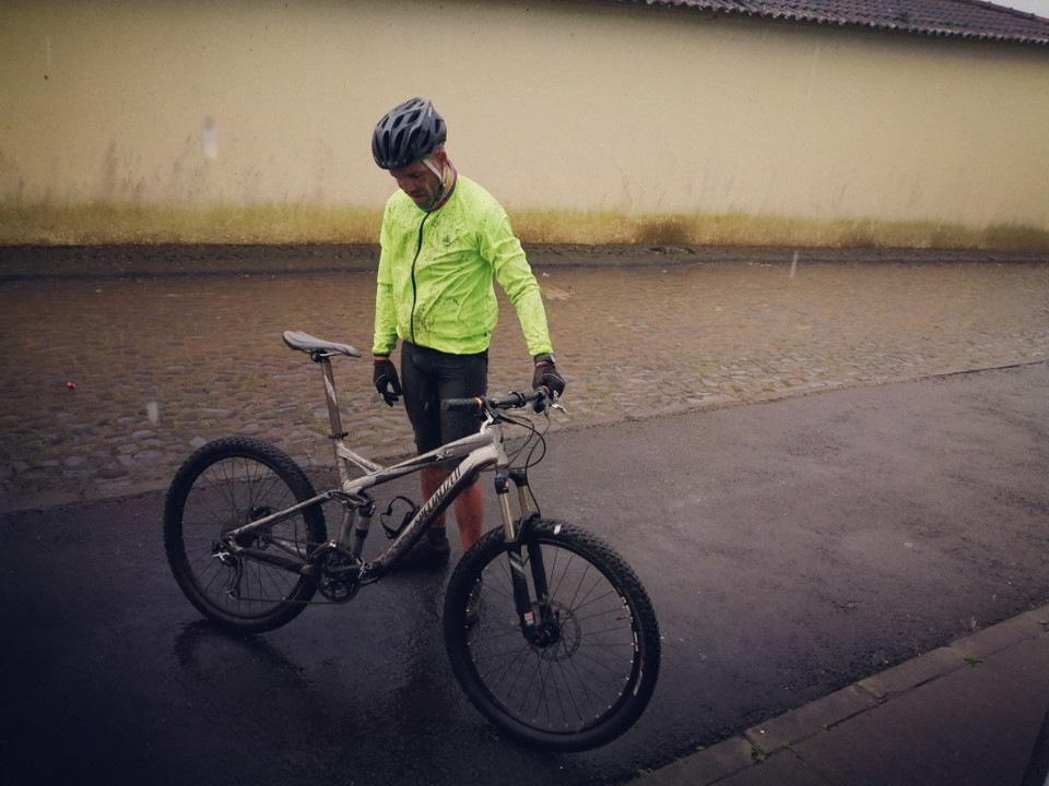 fsrxc_chuva.jpg fsrxc_chuva.jpg