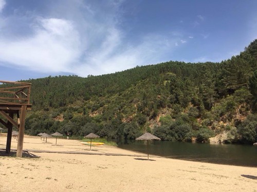 Janeiro de baixo.jpg Janeiro de baixo.jpg