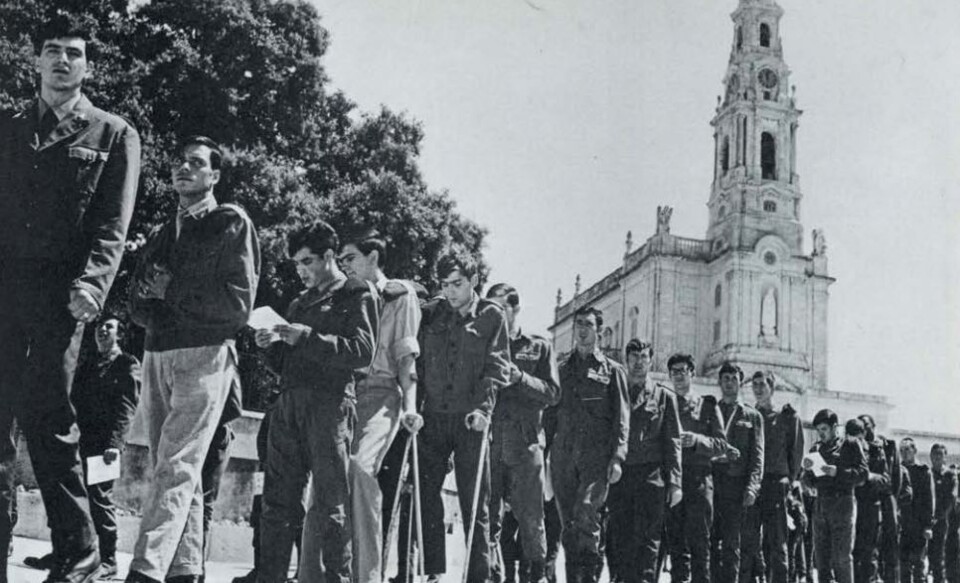 militares fatima 1968.JPG