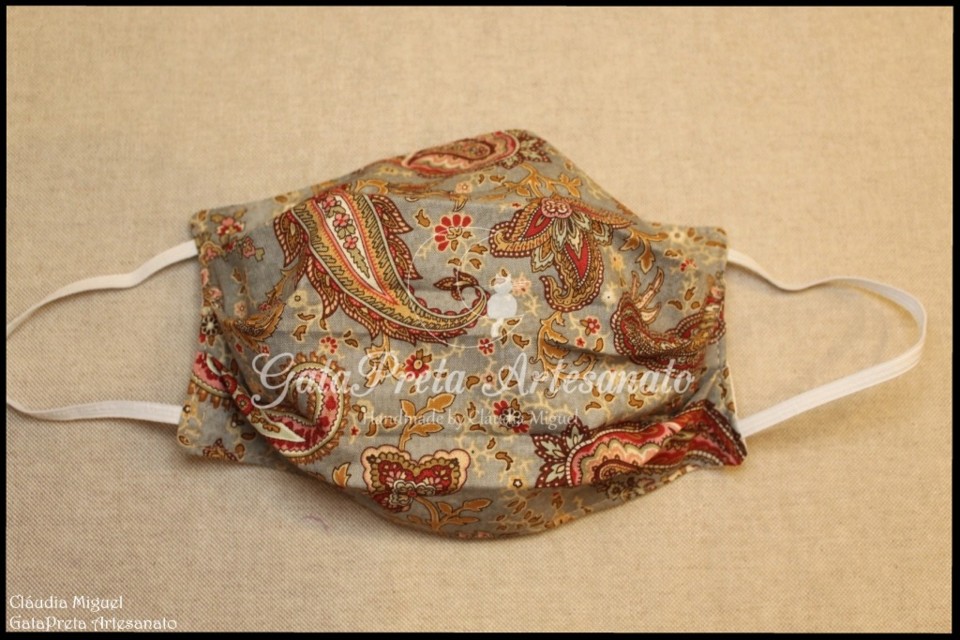 Máscaras Arabic Flowers, Pink Patch e Cornucópia