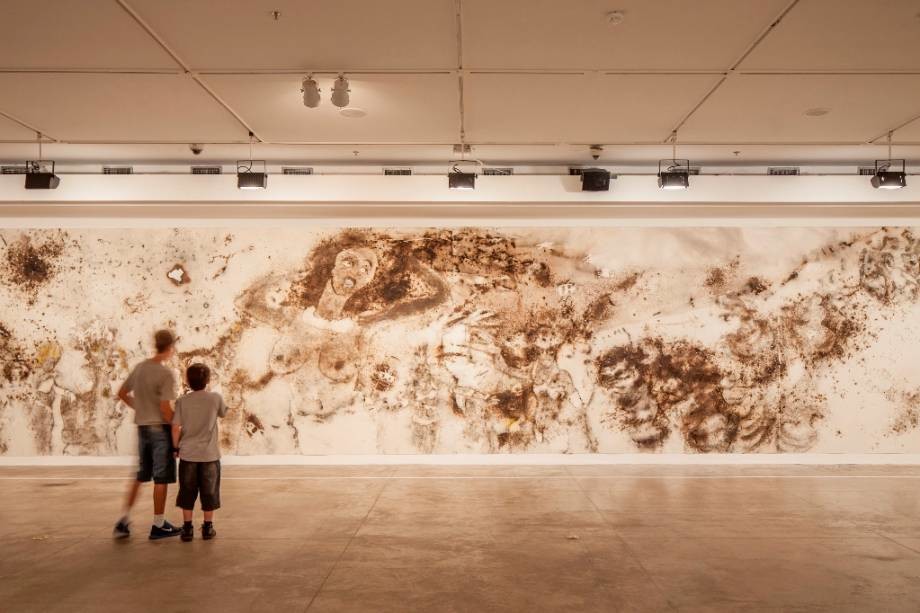 CAI_GUO_QIANG_2013_carnivalrehearsal_jf_a3465_001.