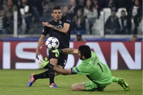 Juve FCP 14mar17.jpg