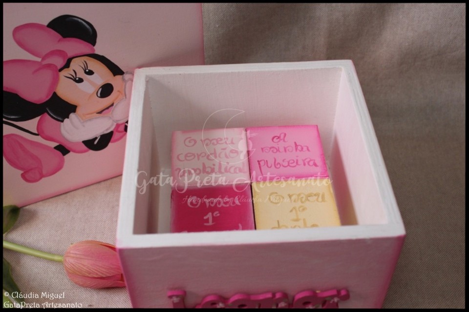 Caixa recordações de bebé Dreamy Minnie3.JPG