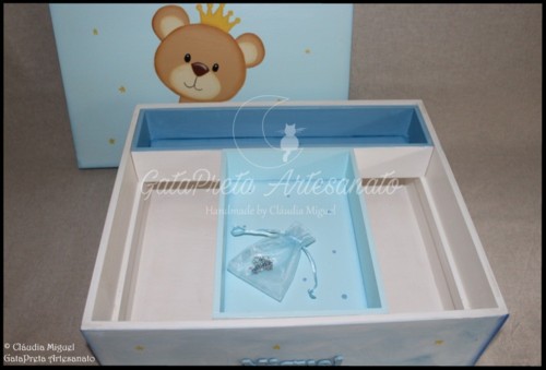 Caixa de batizado Rei Ursinho3.JPG