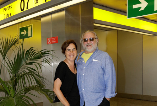 Atores à partida no Aeroporto de Lisboa (Divulgação SIC)