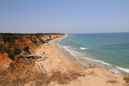 Praia da Falésia,  Portugal.jpg