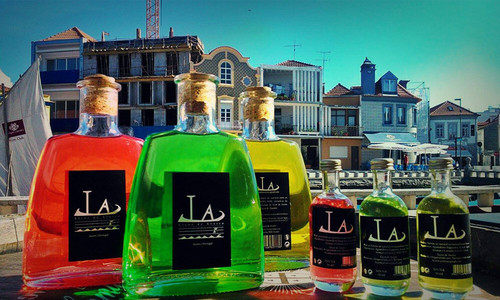 Licor de Aveiro - Xiripiti.jpg Licor de Aveiro - Xiripiti.jpg