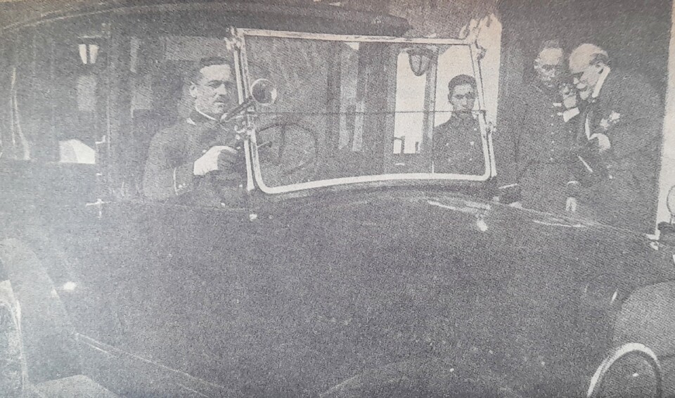 ouvindo o presidente antonio jose de almeida a sai