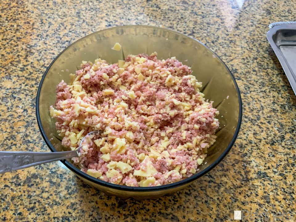 Portuguese Meat or Ham and Cheese Rissoles Recipe  - The2Planners