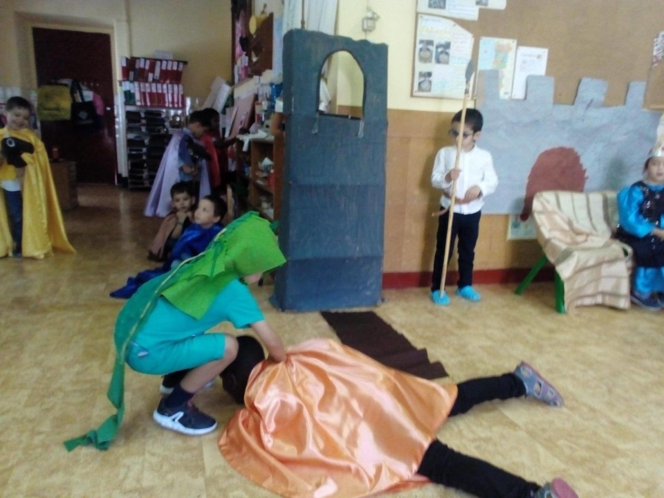 119487642_329028471636586_6004931361098970112_n.jp