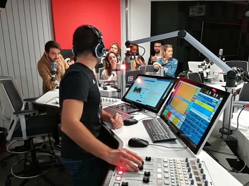 COPYRIGHT: O RAPAZ DAS ILHAS