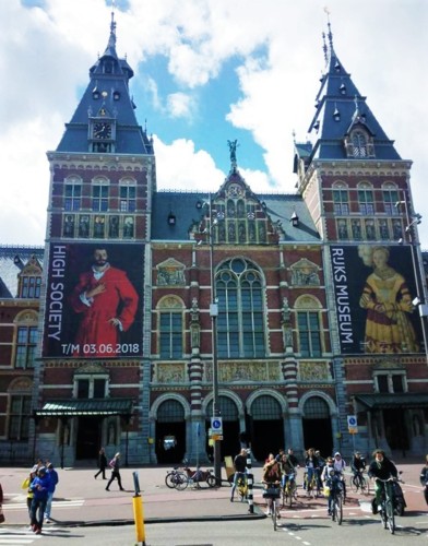 31530367_1665920620160249_5685532192952811520_n.jp