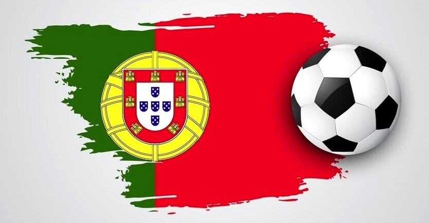futebol-ou-futebol-na-bandeira-de-portugal-fundo-d