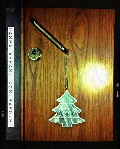 Enfeite de Natal na Porta - Maria das Palavras Enfeite de Natal na Porta - Maria das Palavras