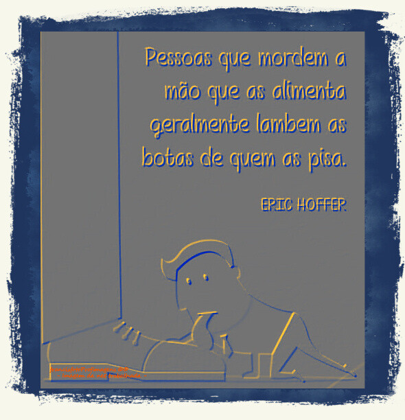 Lambem botas e mordem mãos....jpg