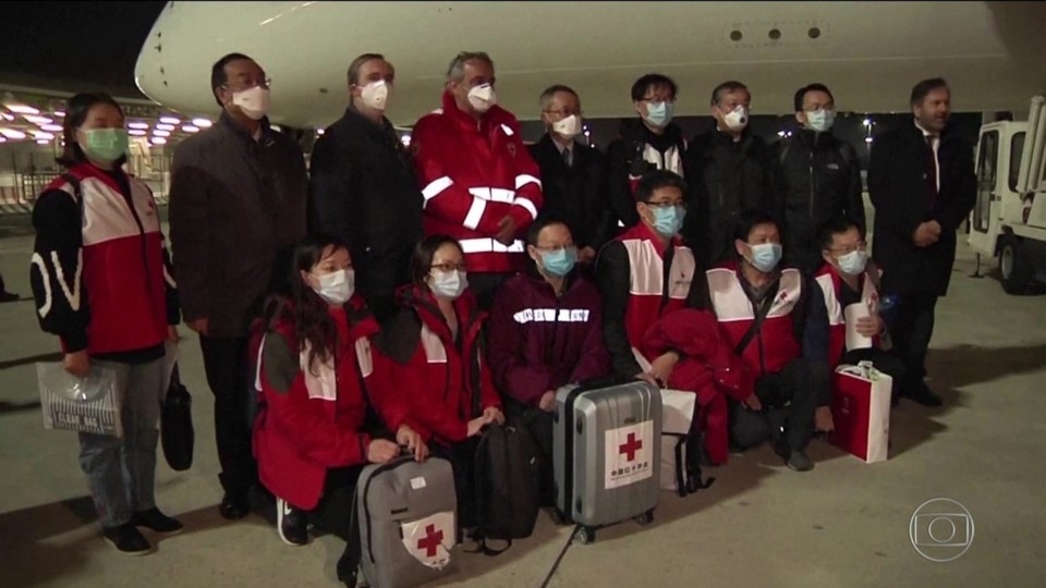 Covid-19 China ajuda Itália.jpg