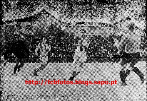 1956-57-taça 28-4-1957-torres,jose augusto,onoro 