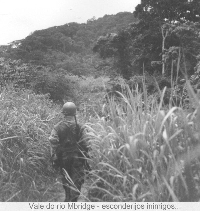 - Vale do rio Mbridge - esconderijos inimigos....j