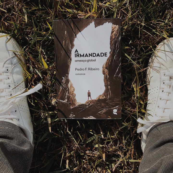 a irmandade capa.jpg