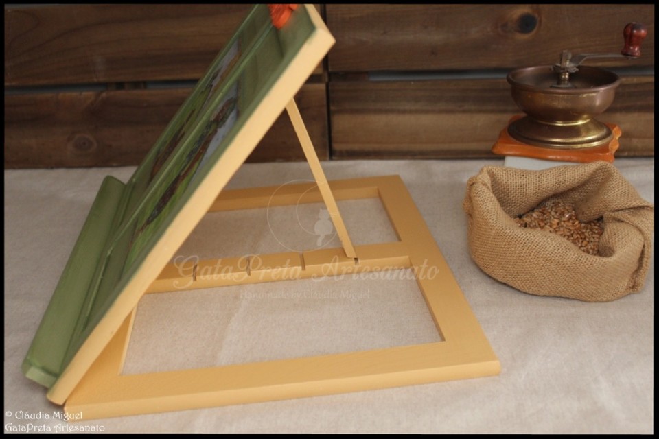 Suporte livros Country Chicken3.JPG