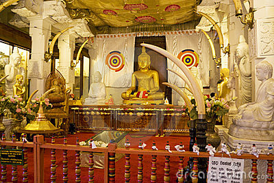 templo-do-dente-kandy-sri-lanka.jpg