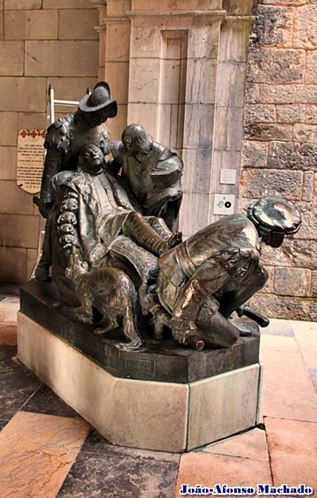 ESCULTURA DO FERIDO.JPG