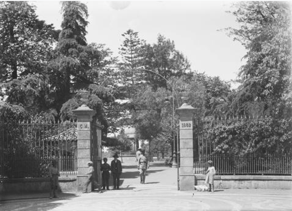 portao jardim publico.png