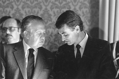 12002298_10208419058971855_4497861625475027279_n.j