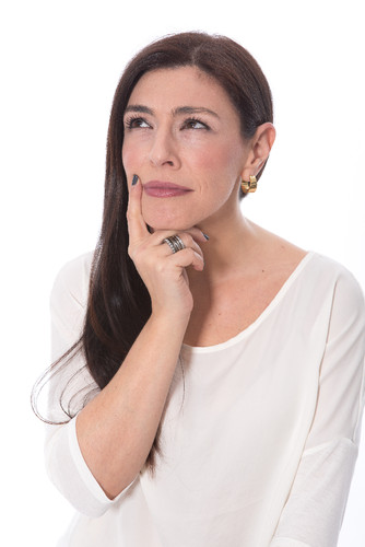 Magda_perguntas.jpg Magda_perguntas.jpg