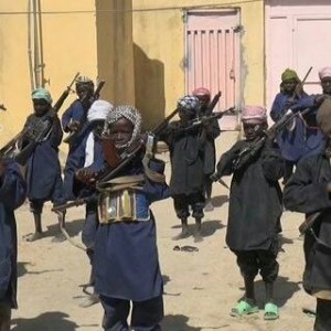 Boko Haram criancas armadas.jpg