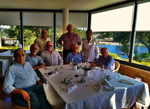 GEMESES - SRA. PELITEIRO.jpg