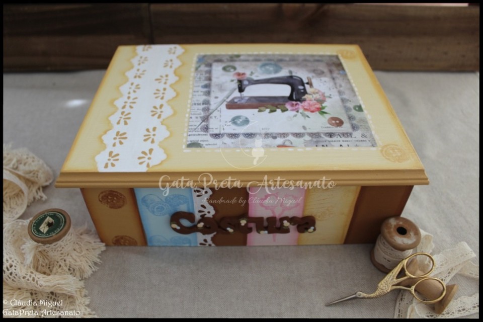 Caixa de costura Costura&amp;Rosas1.JPG