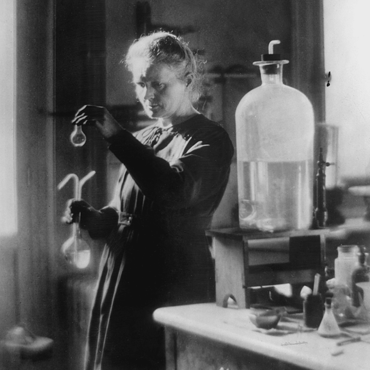marie-curie-hulton-archive-getty-images-2.png