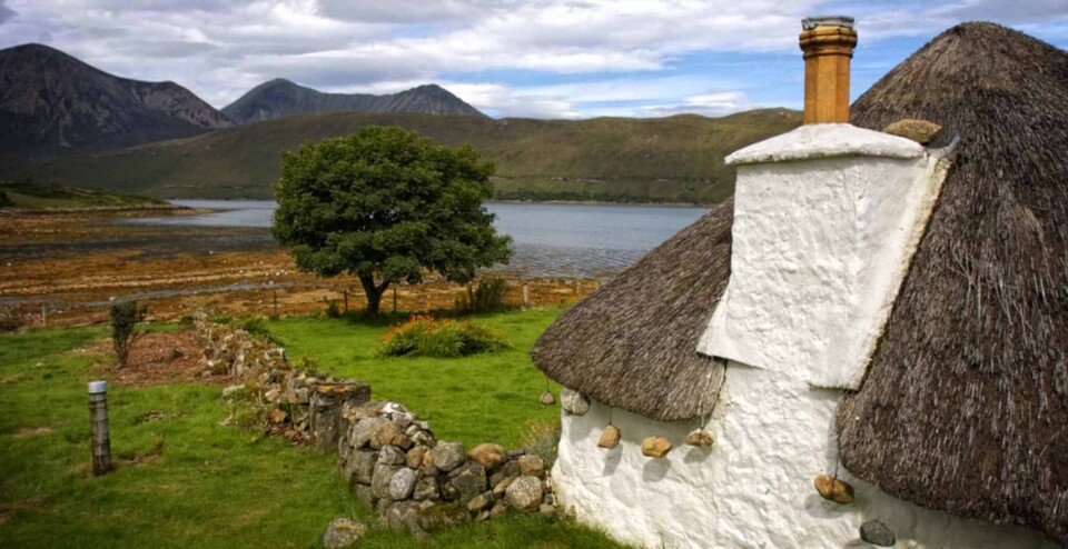 cottages-with-hot-tubs-scotland.jpg